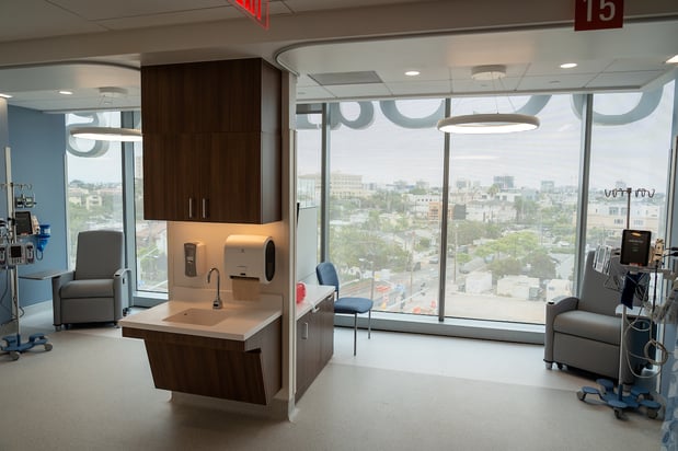 Images UC San Diego Health Infusion Therapy – Hillcrest