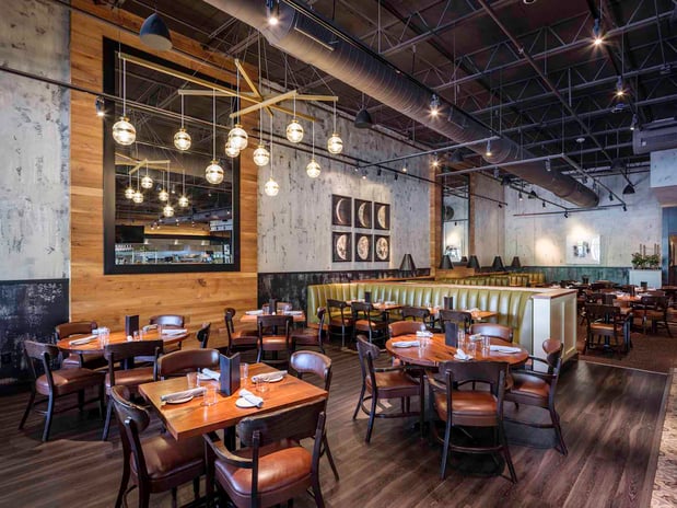 Images Burtons Grill & Bar