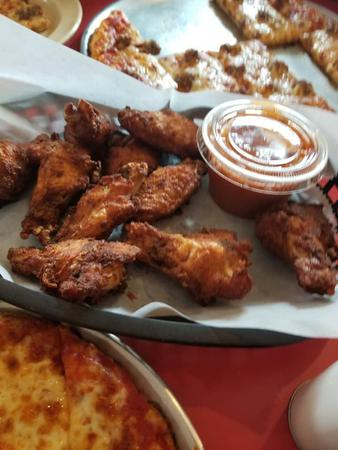 Images Johnny's Pizza House