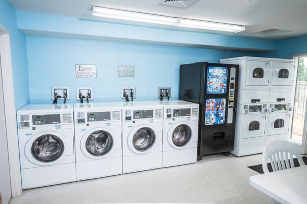 Images Highlands of Heritage Woods