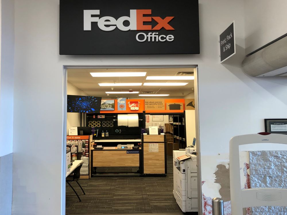 FedEx Office Print & Ship Center Photo