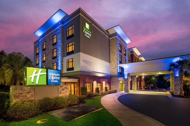 Images Holiday Inn Express & Suites Lexington by IHG