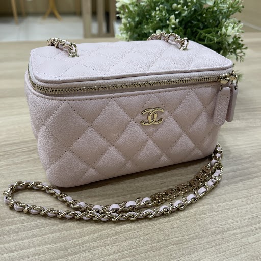 Images KOMEHYO（コメ兵）買取センター川西阪急