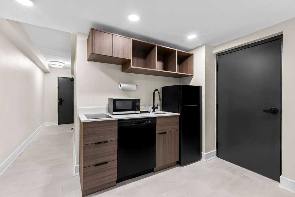 Mobility Accessible Suite