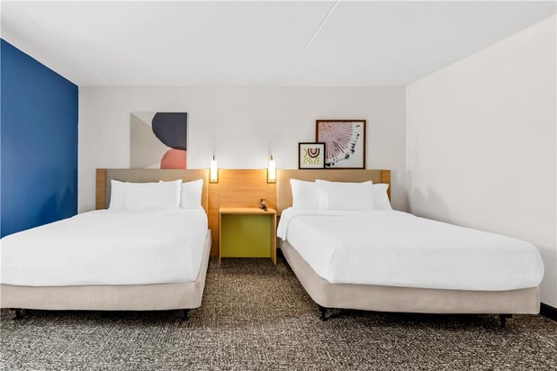 Images Spark by Hilton Lexington