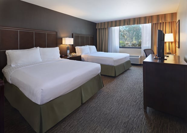 Images Holiday Inn & Suites Anaheim (1 Blk/Disneyland®) by IHG