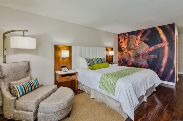 Images Hotel Indigo Anaheim by IHG