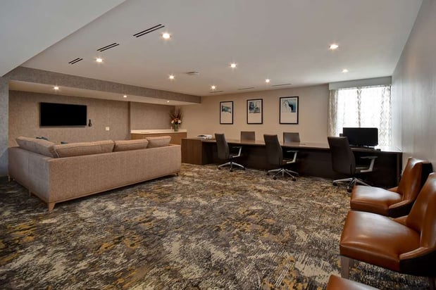 Images DoubleTree by Hilton St. Louis Airport