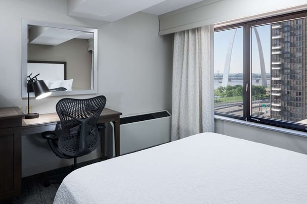 Images Hampton Inn St. Louis-Downtown (At the Gateway Arch)