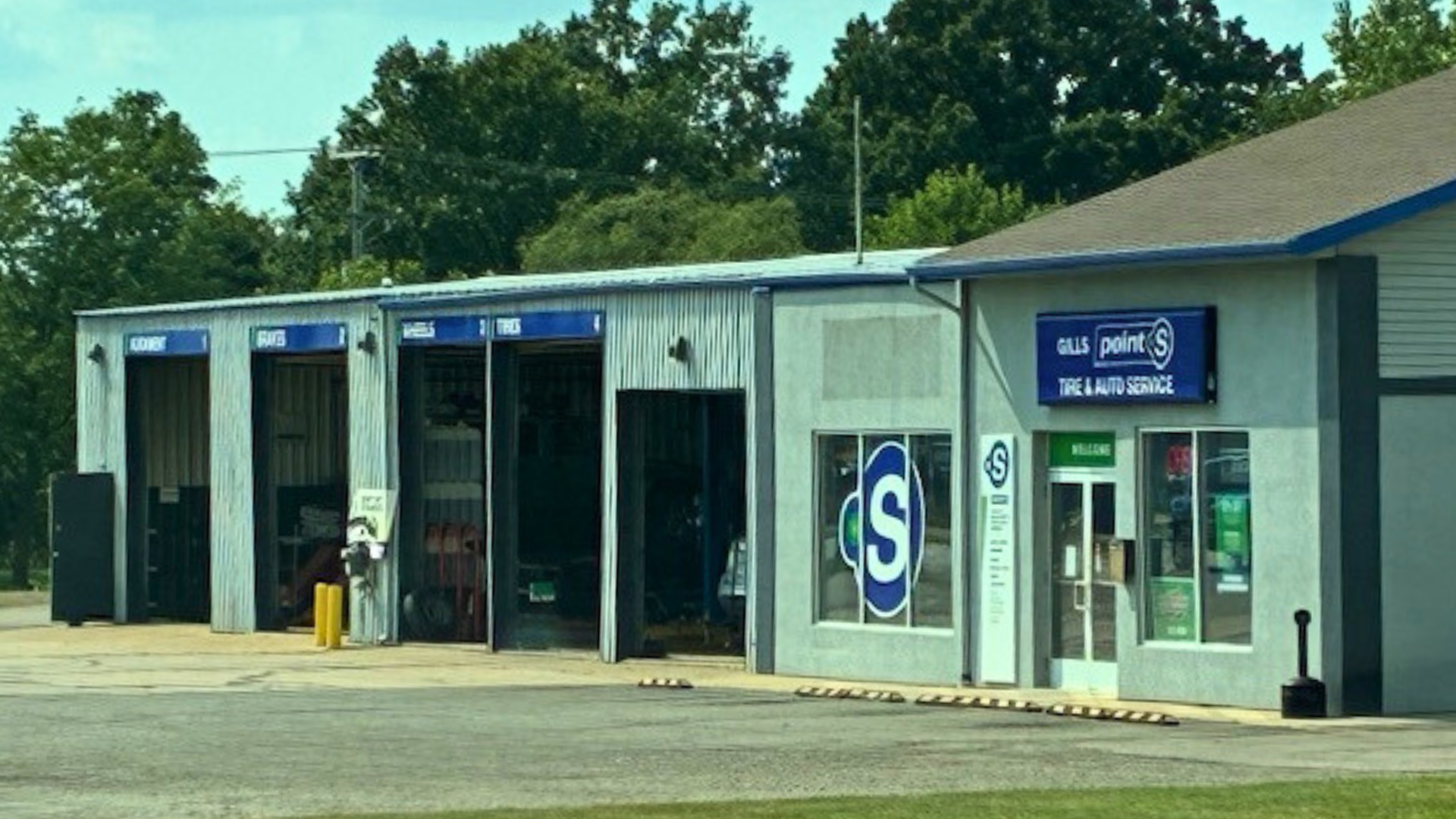Gills Point S Tire & Auto Service Image