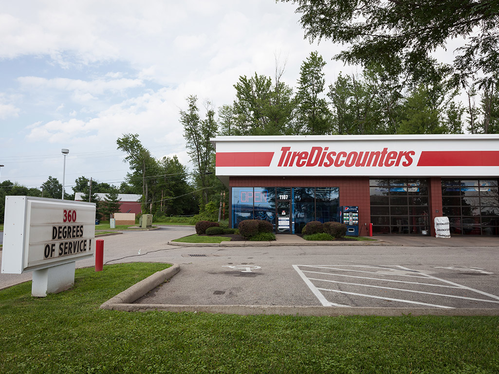 Tire Discounters Photo