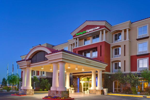 Images Holiday Inn Express & Suites Las Vegas SW – Spring Valley, an IHG Hotel