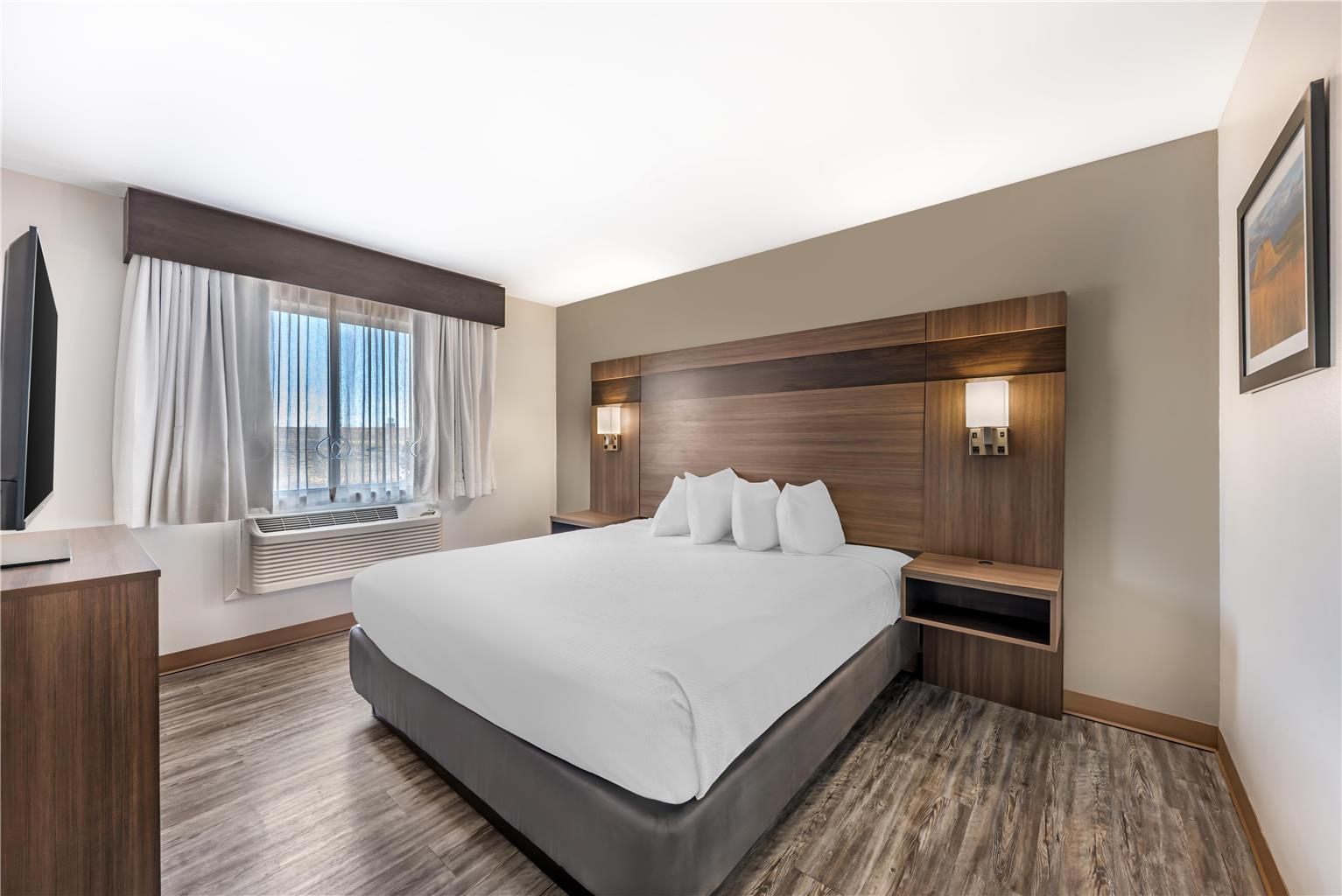 Accessible King Suite