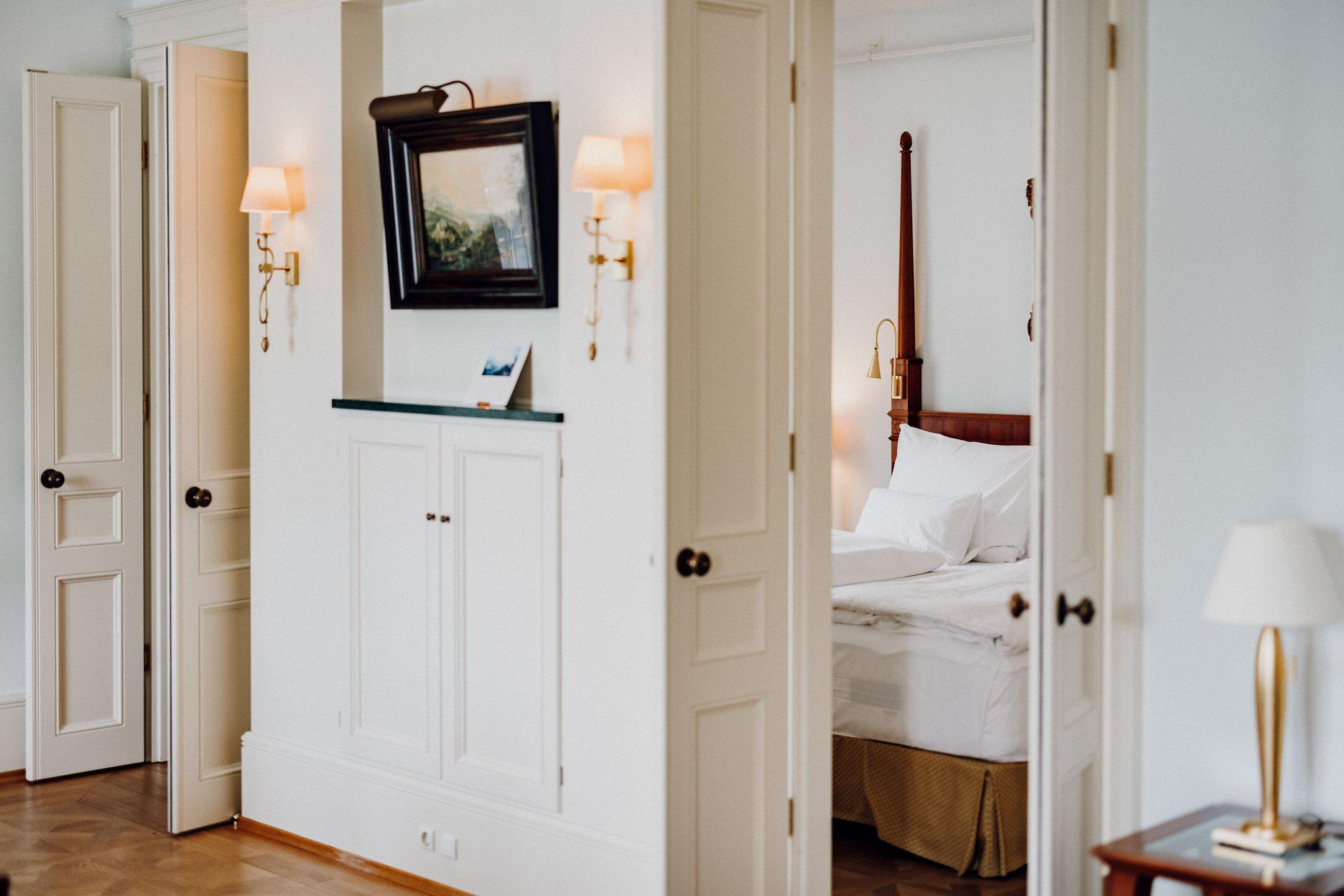 Schloss Fuschl, a Luxury Collection Resort & Spa, Fuschlsee-Salzburg, Schloss Strasse 19 in Hof Bei Salzburg