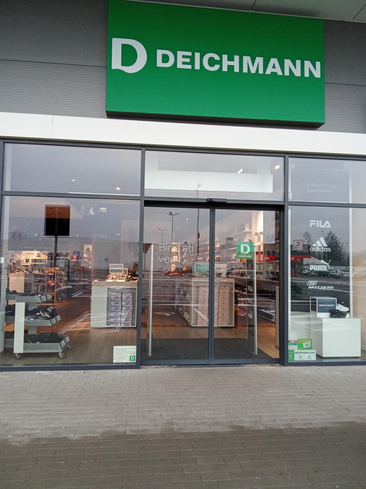 Images DEICHMANN