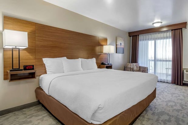 Images Best Western Plus Lake Front Hotel