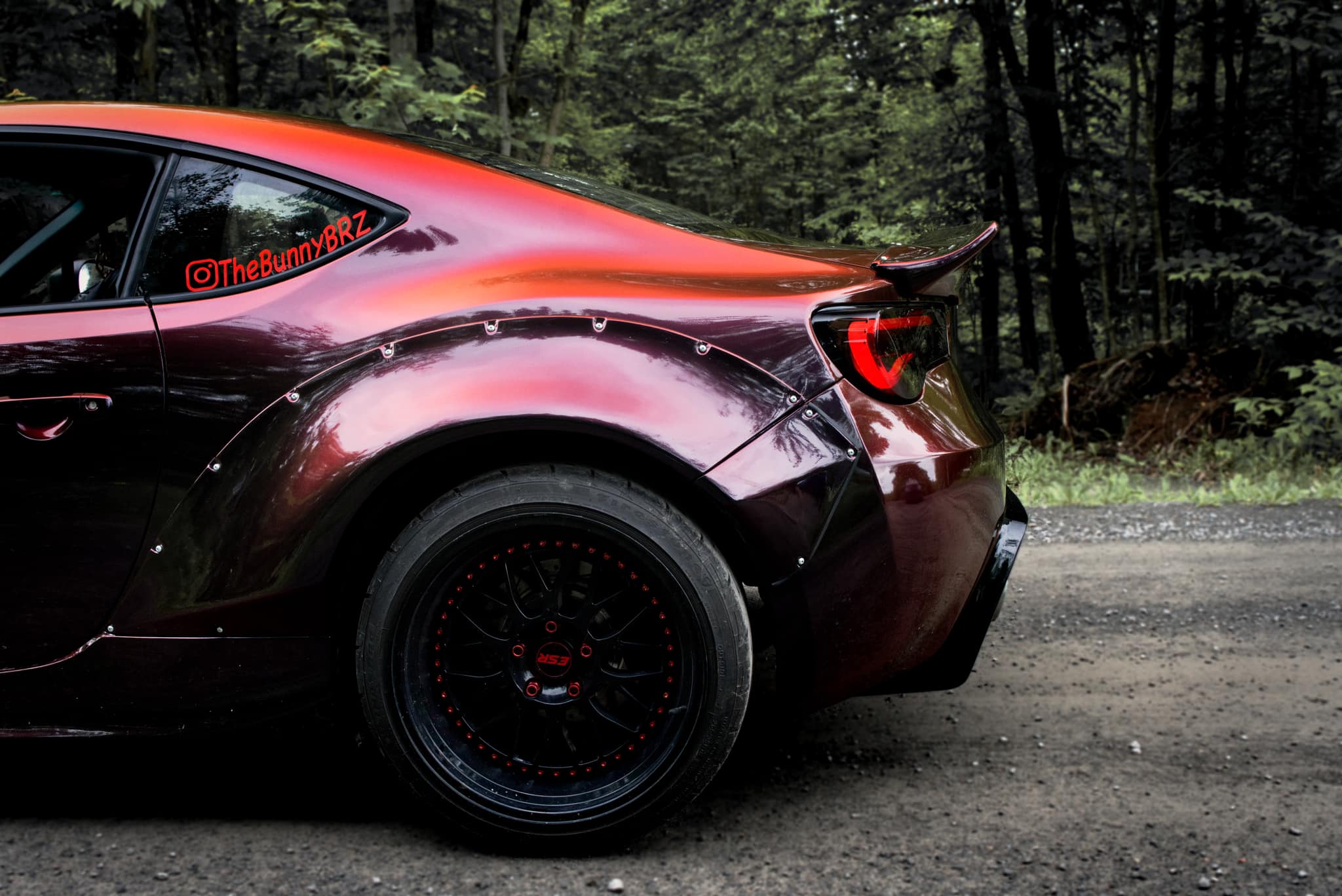 Images Wrap-Up - Lettrage - Wrap automobile Saint Adèle