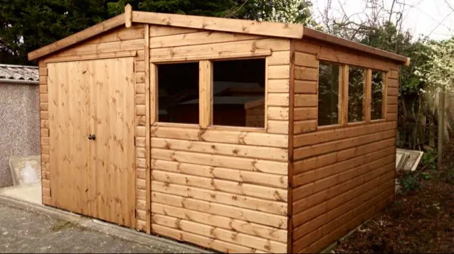 Images Herts Garden Buildings