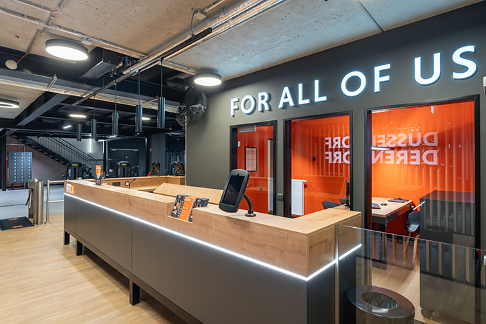 FitX Fitnessstudio, Münsterstraße 169 in Düsseldorf