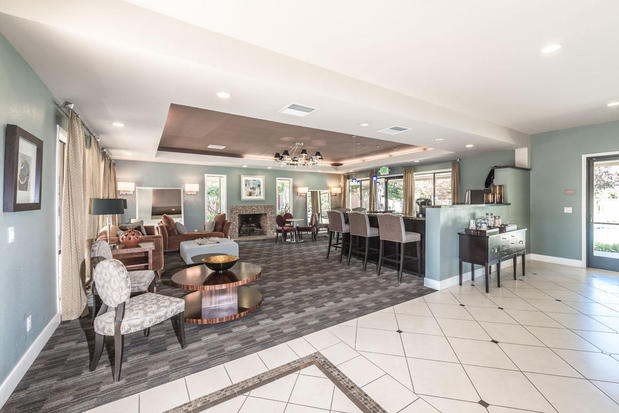 Images Fountain Park Apartments