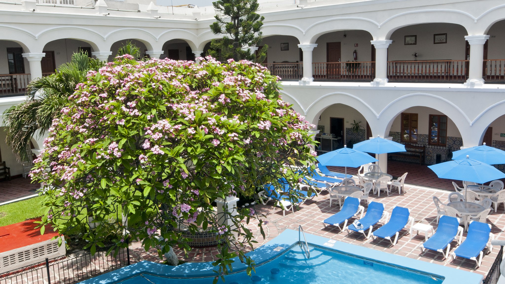 Images Holiday Inn Express Veracruz Centro Historico by IHG