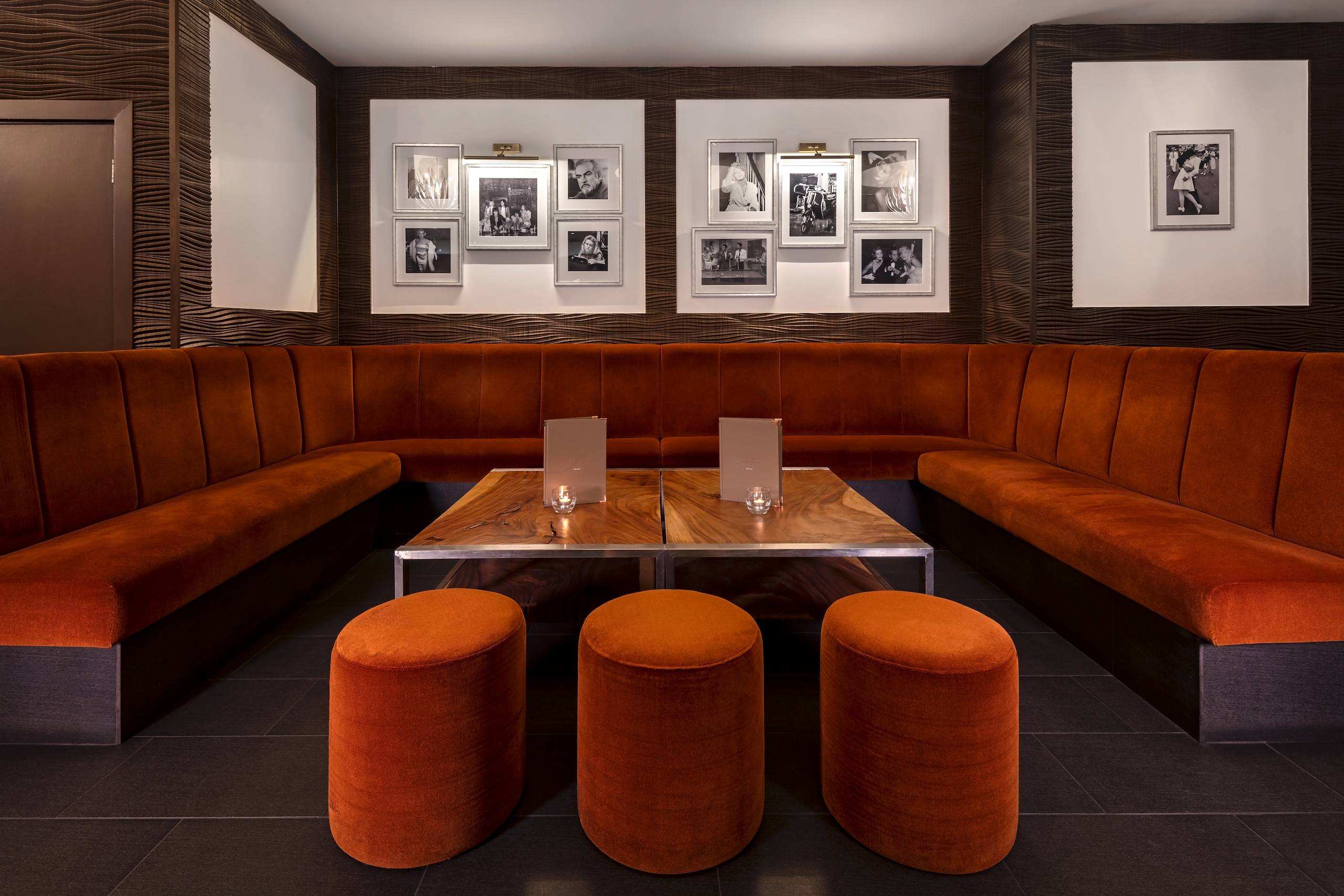 Warren Lounge