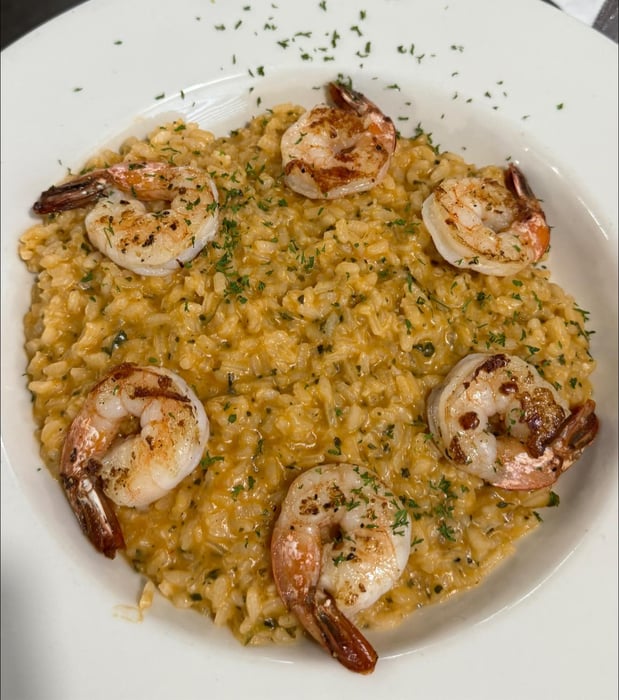 Images The Avenue Restaurant & Catering