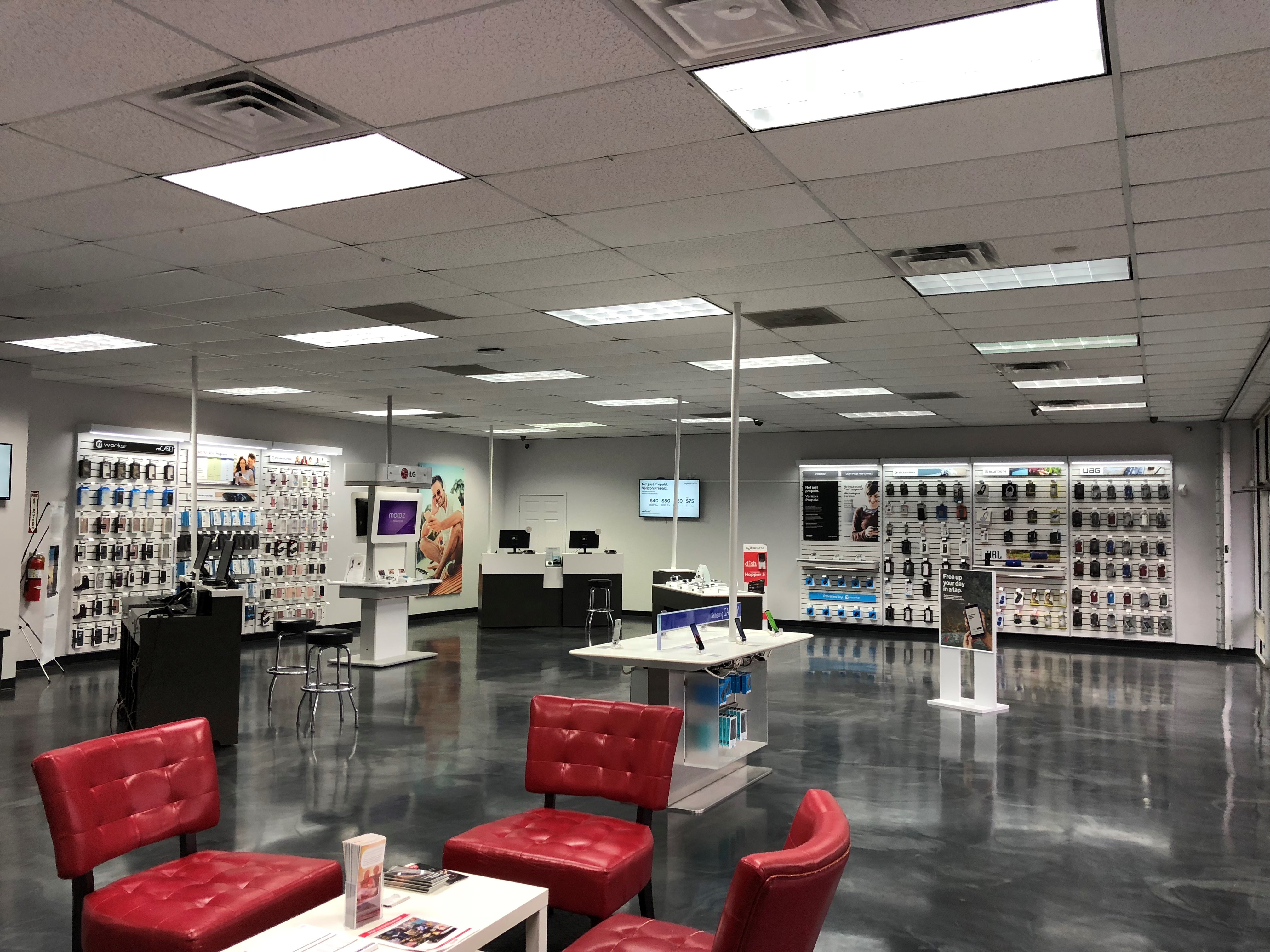 Verizon Authorized Retailer – GoWireless Photo