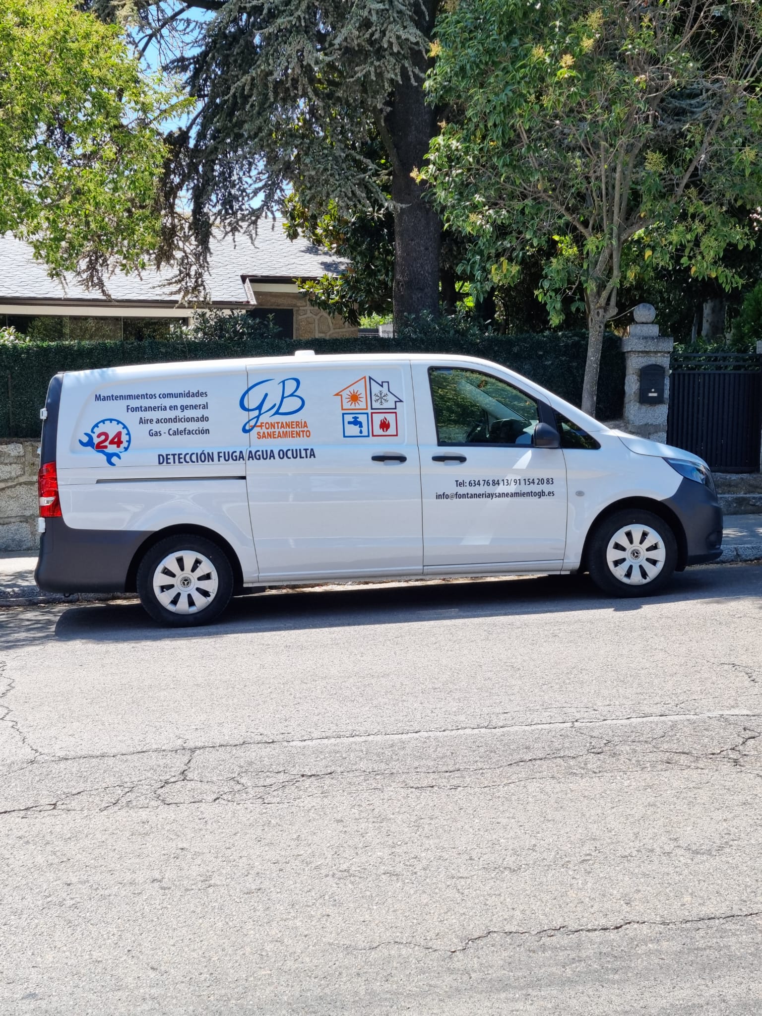 Images GB Fontanero Urgente en Tu Barrio