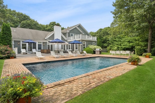 Images Edward Mulderrig Hampton’s Realtor