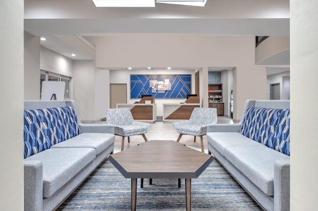 Images Holiday Inn Express & Suites Dallas W - I-30 Cockrell Hill by IHG