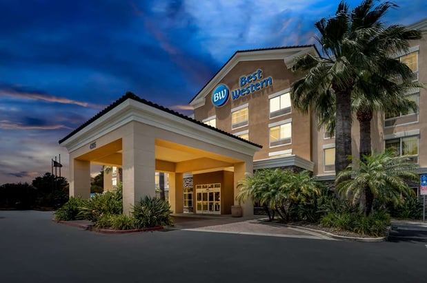 Images Best Western Ontario Mills Mall