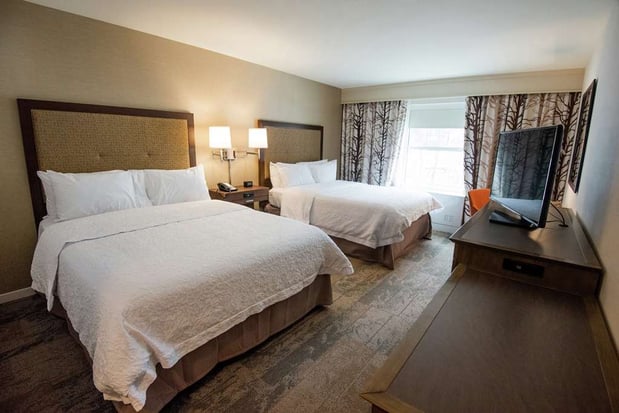 Images Hampton Inn & Suites Manchester