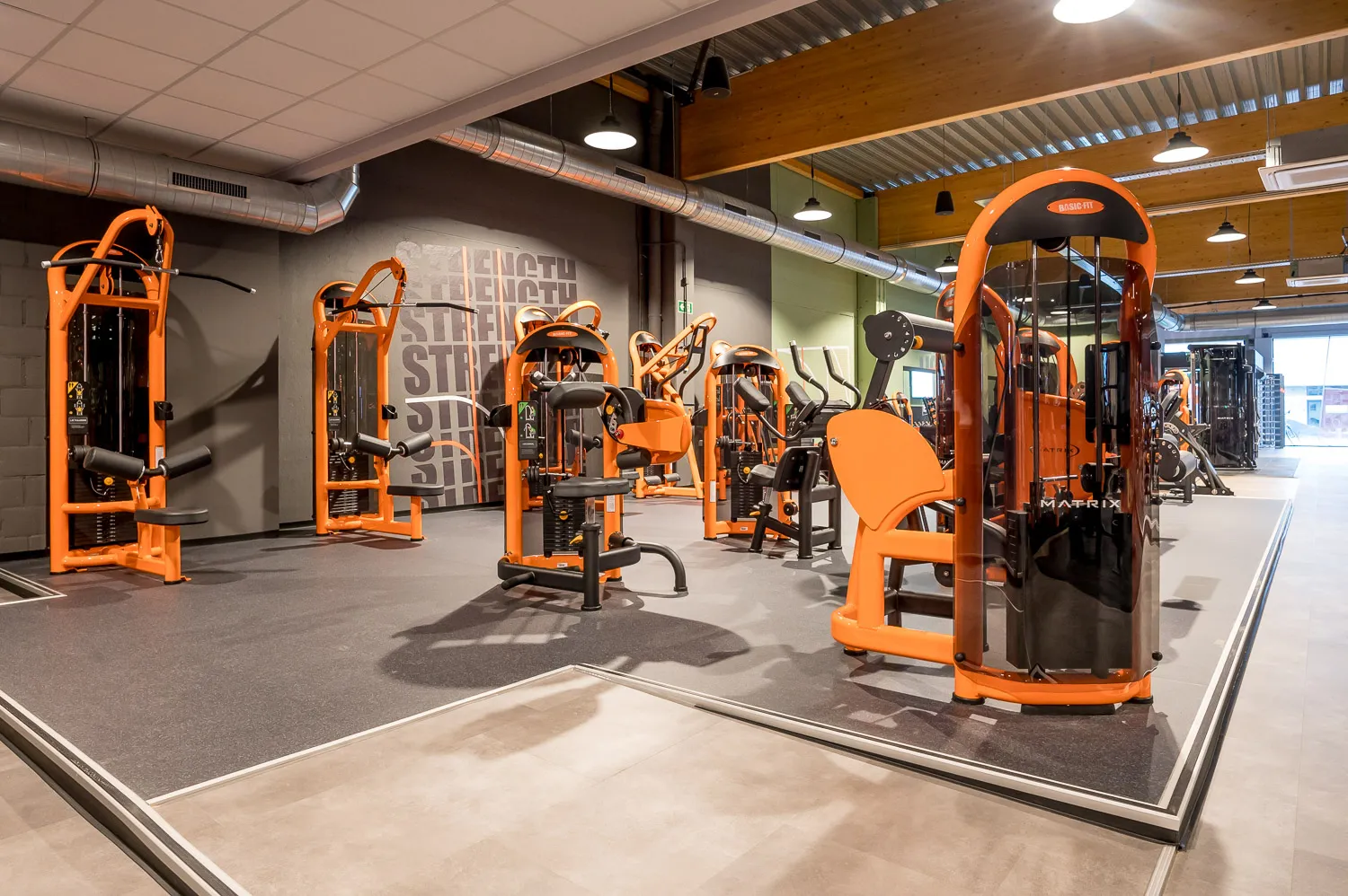 Images Basic-Fit 24/7