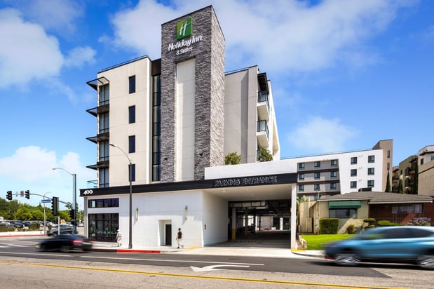 Images Holiday Inn & Suites Monterey Park - Los Angeles by IHG
