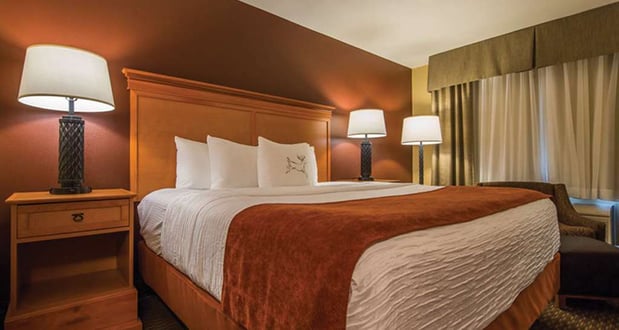 Images Best Western Plus Deer Park Hotel and Suites