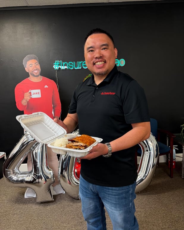 Images Kao Xiong - State Farm Insurance Agent