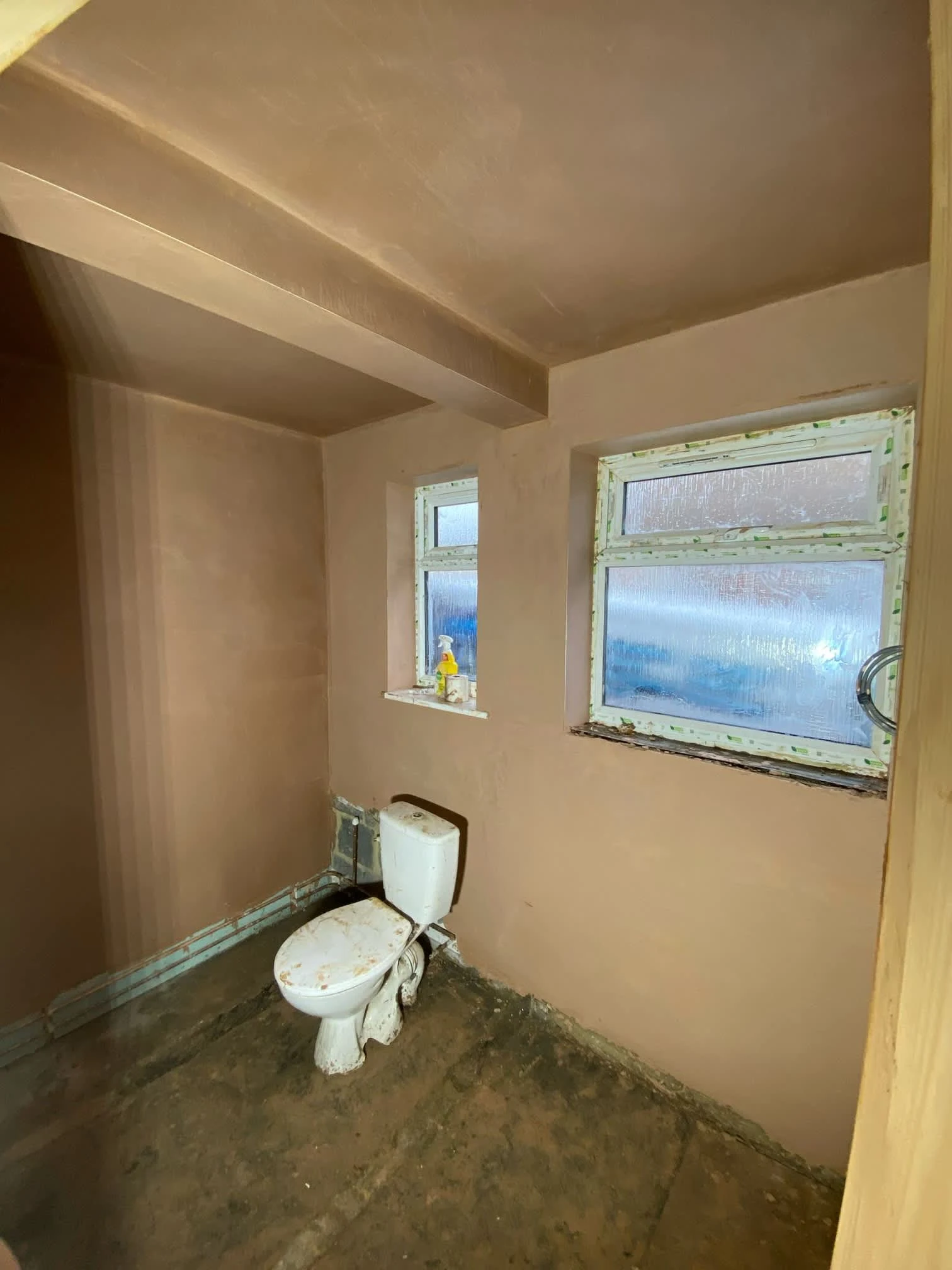 Images Pristine Plastering and Damp Proofing Ltd