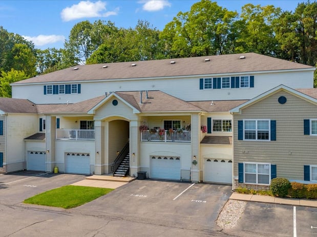 Images 43 North Apartments