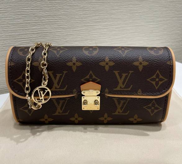 Images KOMEHYO（コメ兵）買取センターekimoなんば