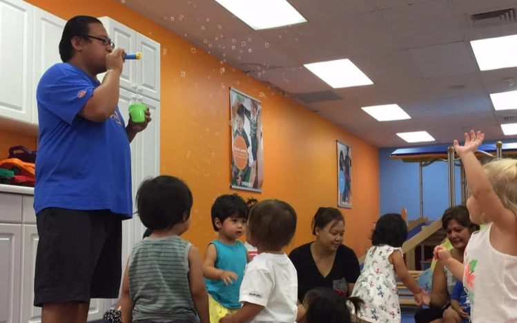 A room filled with bubbles gives your child plenty of reasons to reach, move, watch, and wonder. This playful favorite supports visual tracking and coordination while making our child development classes in Pearlridge feel like pure fun.