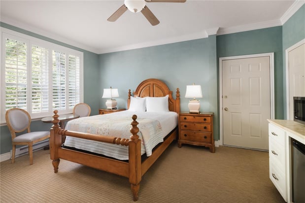 Images Best Western Grandma's Feather Bed