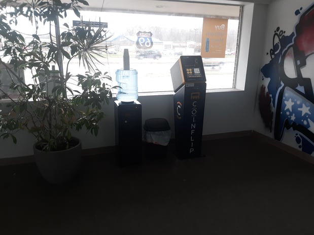 Images CoinFlip Bitcoin ATM - Route 69 Vapor (Des Moines)
