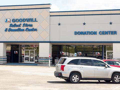 Images Goodwill Thrift Store & Donation Center- Porter