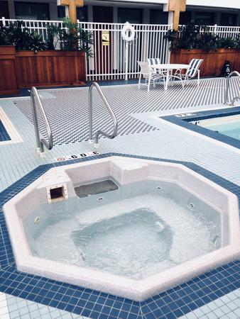 Images Holiday Inn & Suites Pittsfield-Berkshires by IHG