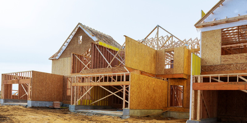 OUR NEW CONSTRUCTION EXPERTS ARE HERE TO HELP YOU CREATE A HOME THAT IS JUST RIGHT FOR YOU.