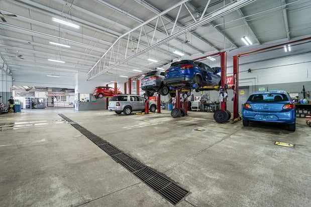 Images Russ Darrow Mitsubishi Service Center