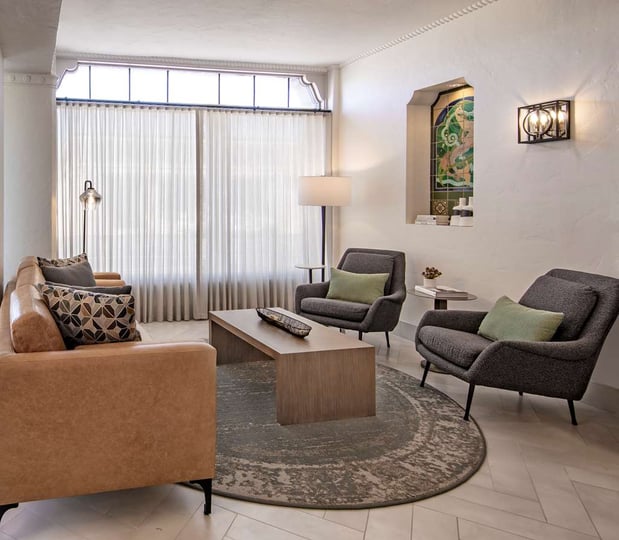 Images Hotel Virginia Santa Barbara, Tapestry Collection by Hilton