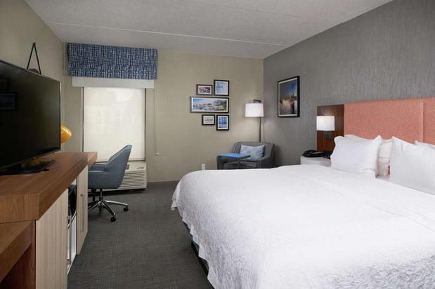 Images Hampton Inn Niagara Falls