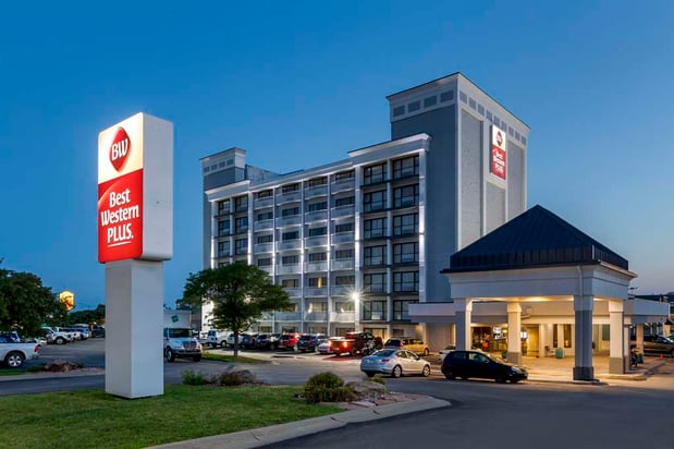 Images Best Western Plus Midwest Inn